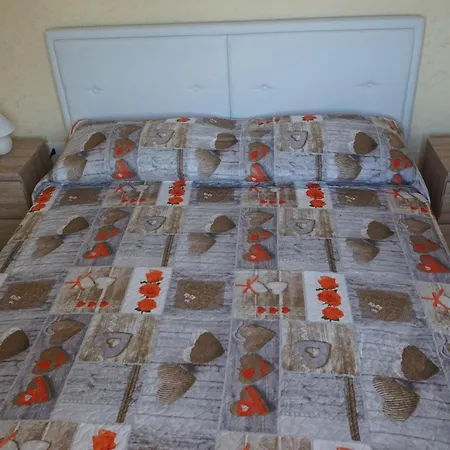 Panzió Due Delfini Szirakúza