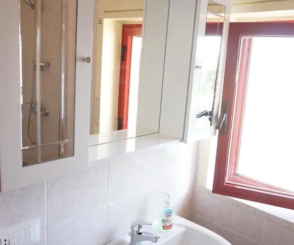 Due Delfini * Syracuse