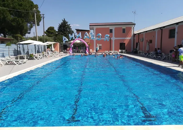 Due Delfini * Syracuse